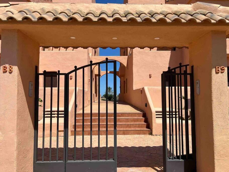 Lujoso Atico Sobre El Golf En Los Alcázares Exteriör bild